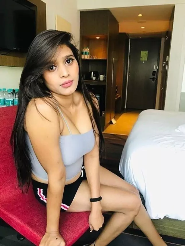 कॉल गर्ल्स सर्विस  शुजालपुर